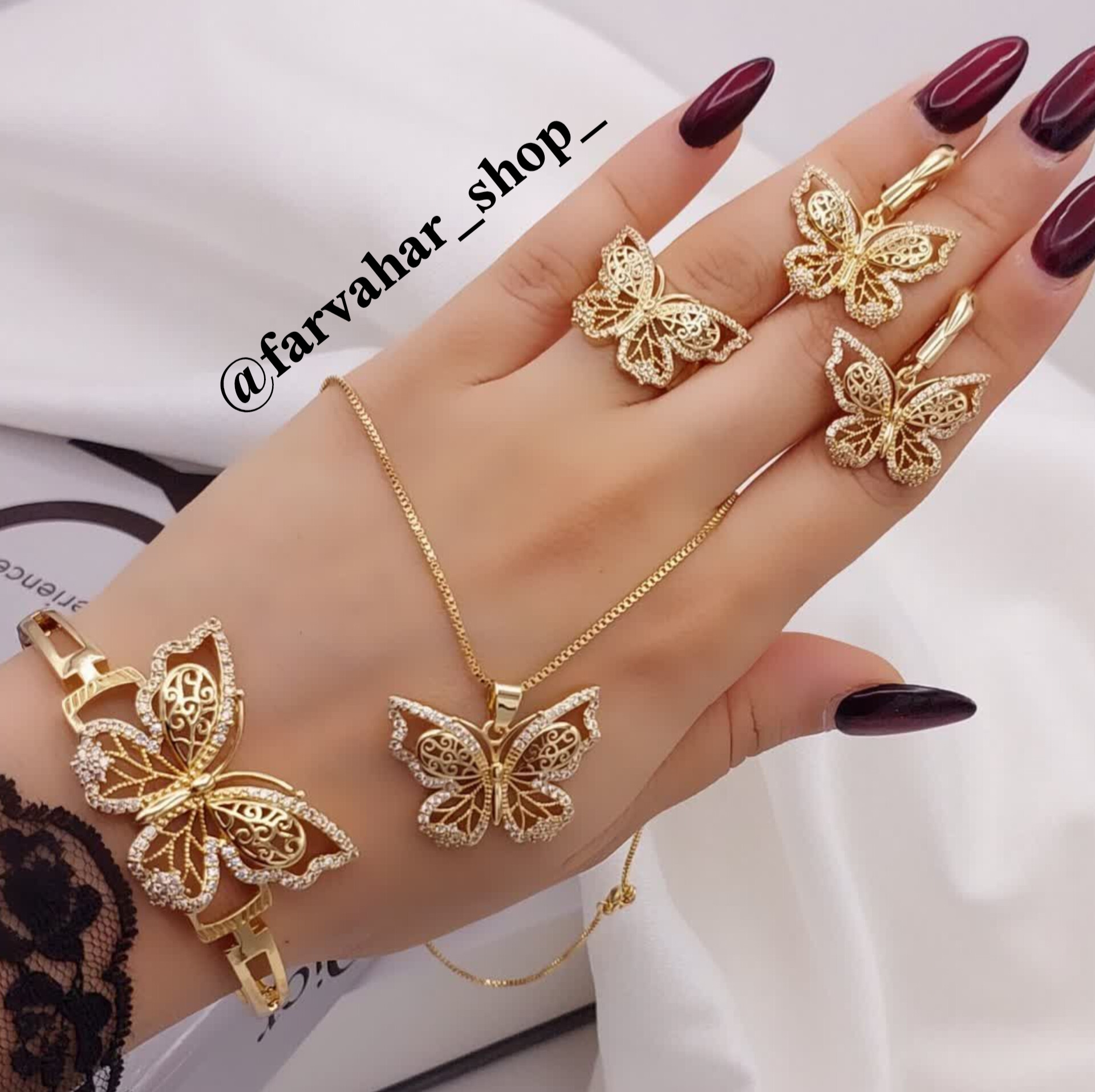 سرویس جواهری پروانه