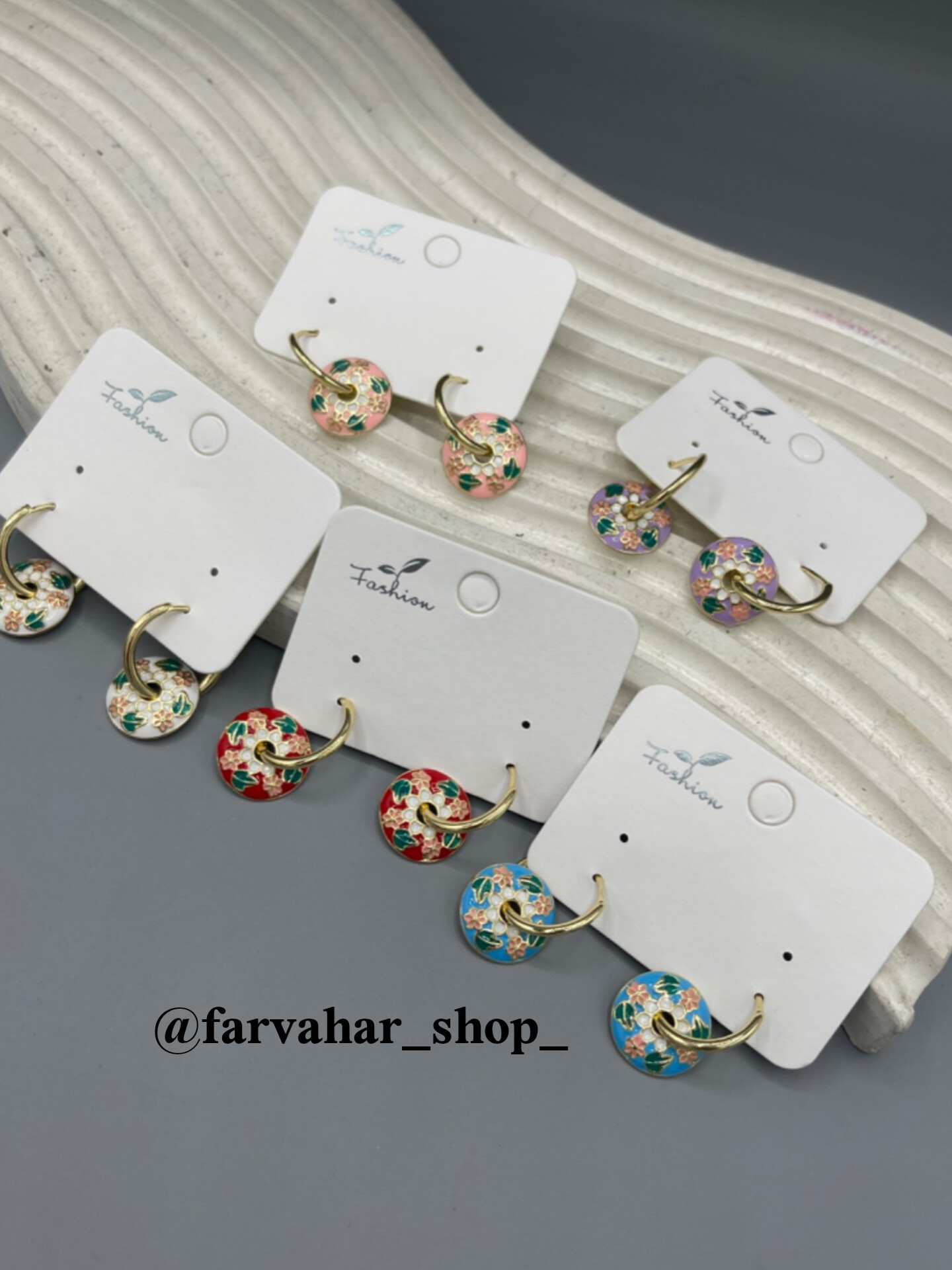 گوشواره میناکاری دایره‌ای